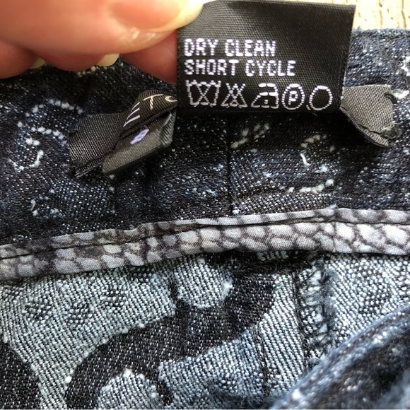 Etcetera Embossed Black Flare 5 Pocket Jeans Size 8 - Picture 8 of 8